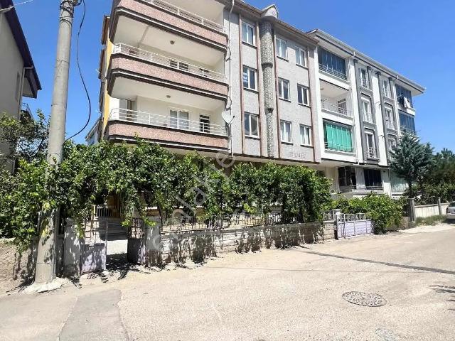 Mavi Emlaktan Kiralık Geniş 3+1 Daire
