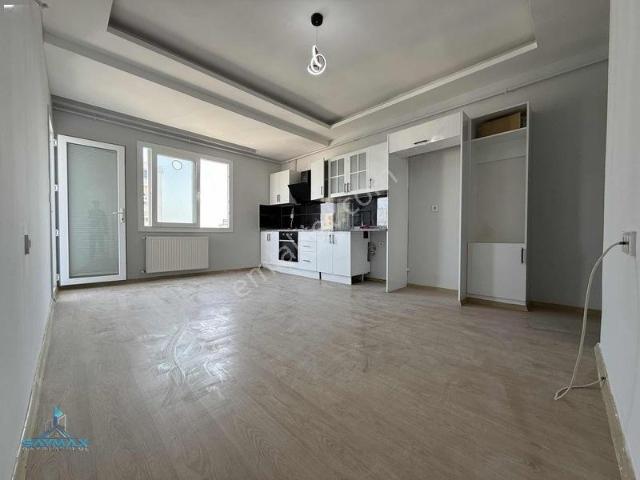 Mavibulvar Semt Pazarı Yakını Yeni Boyalı 2+1 Kombi Doğalgazlı