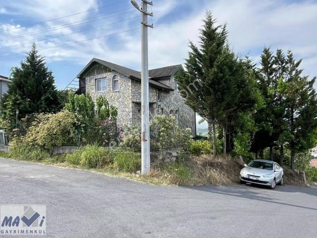 Mavi'den Serdivan İstiklal'de Manzaralı Tam Müstakil 5+2 Villa