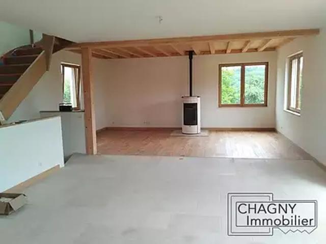 Mavilly Mandelot 21190 Location maison 6 pièces t6 terrasse