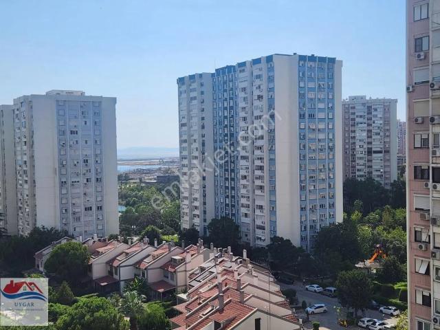 Mavisehir Selçuk Bloklarinda 2+1 Kiralik Daire