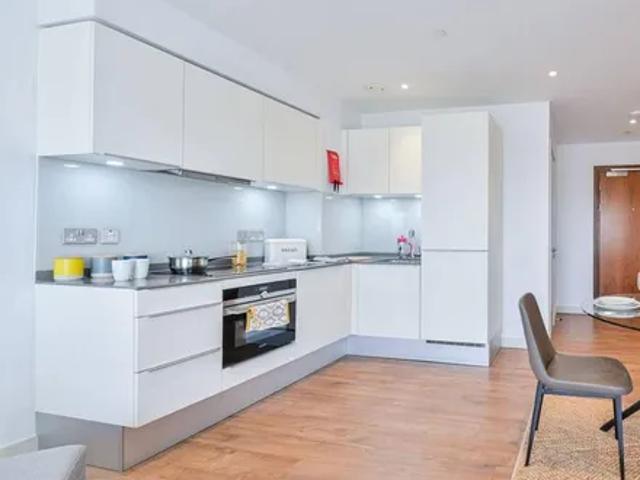 Mawes House, Ash Avenue, London, SE17 1GJ, United Kingdom | 2 bed apartment for rent #140799766 | Rentberry