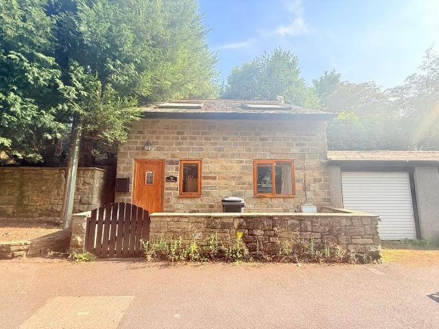 Maxwell Road, Ilkley, West Yorkshire LS29, 1 bed detached house to rent, £1,050 pcm | PrimeLocation