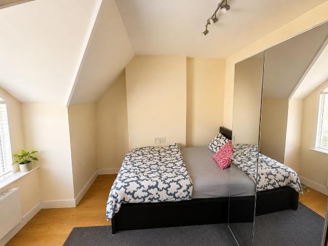 Maxwell Road, Northwood HA6, 1 bed flat to rent, £1,400 pcm | PrimeLocation