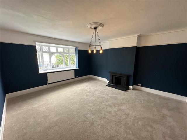 Maxwell Road, Northwood HA6, 3 bed flat to rent, £2,100 pcm | PrimeLocation