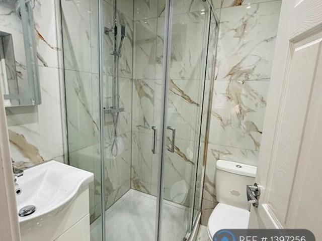 Maxwell Road, Welling, DA16 1 bed in a house share to rent £900 pcm £208 pw