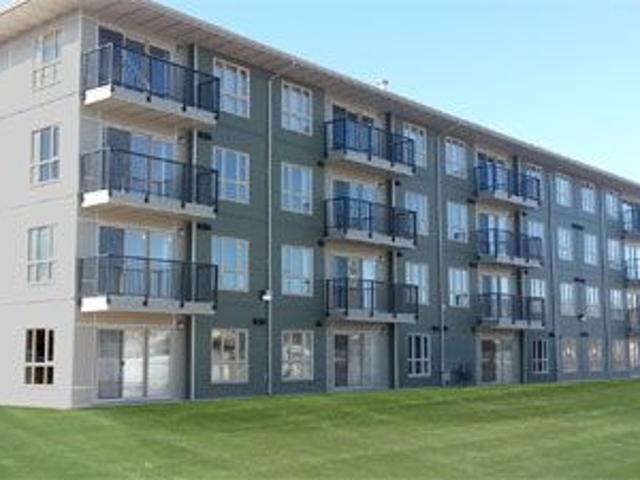Max Condo