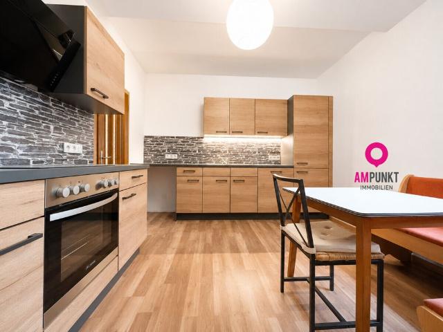 MAXGLAN ruhig gelegene 2 Zimmer Wohnung mit Grünblick. ANFRAGEN BITTE NUR PER MAIL!