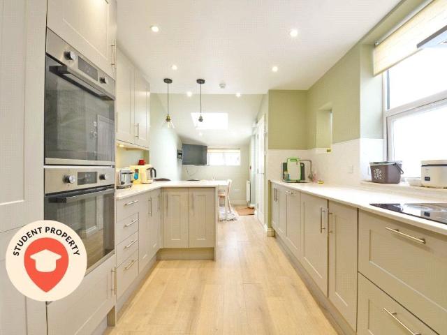 Maxse Road, Knowle, Bristol, Bristol BS4, 6 bed terraced house to rent, £4,350 pcm | PrimeLocation