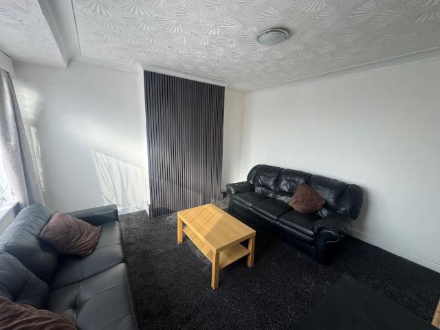 Mayville Road, Leeds