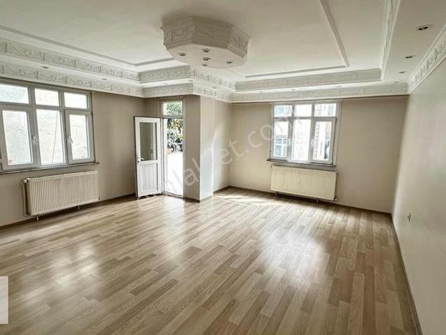 May Group'dan Veliefendi De 3+1 120m² Kiralık Tadilatlı