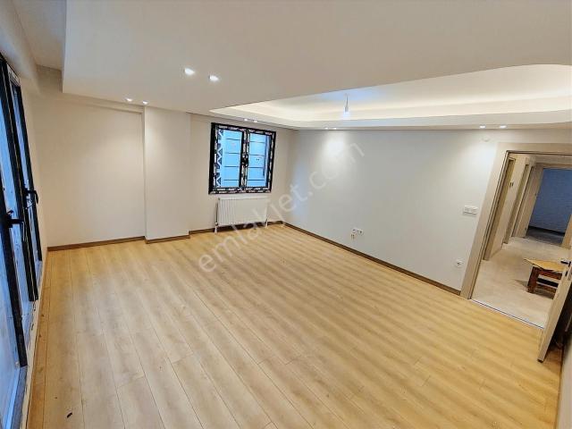 May Group'dan Veliefndi'de 3+1 120m2 Köşe Başı Satılık Daire