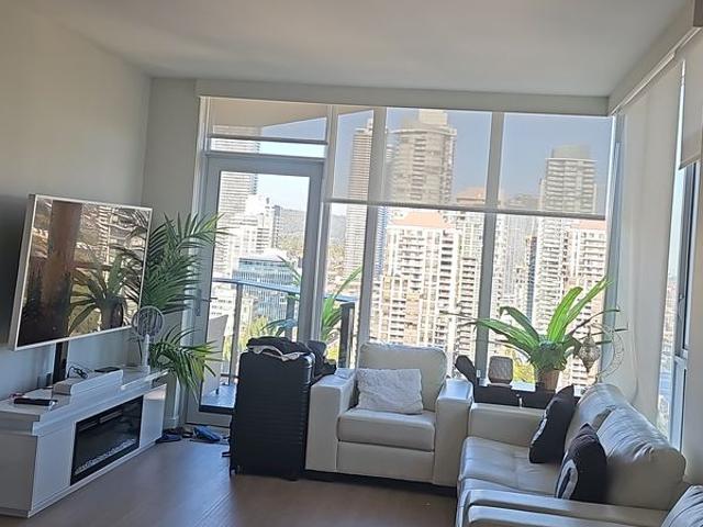May Has an Apartment