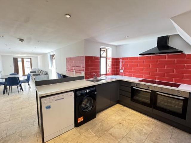May street, Cardiff CF24 7 bed house to rent £4,410 pcm £1,018 pw