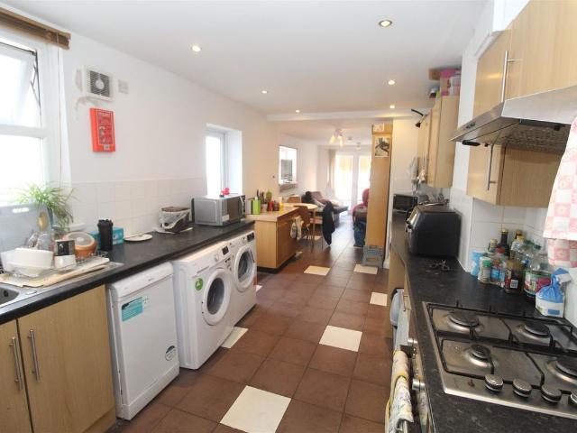 May Street, Cathays, Cardiff CF24, 7 bed property to rent, £3,850 pcm | PrimeLocation