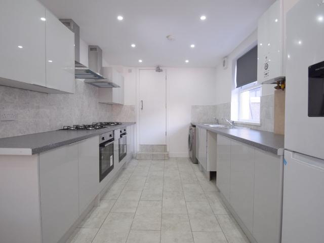 May Street, Cathays CF24, 8 bed terraced house to rent, £4,280 pcm | PrimeLocation