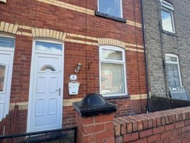 May Street, Golborne, Warrington, WA3 2 bed terraced house to rent £825 pcm £190 pw