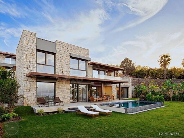 Maya Bodrum Evleri Deniz Manzaralı Bahçeli Havuzlu 4+1Villa