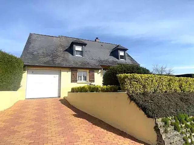 Mayenne 53100 Achat / Vente maison 6 pièces t6 terrasse parking