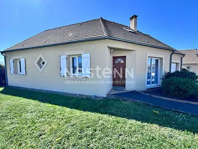 Mayet 72360 Achat / Vente maison 5 pièces t5 au dernier étage terrasse