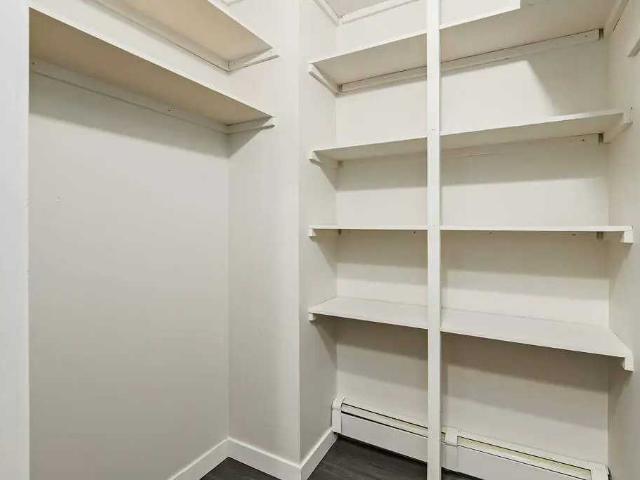 Mayfair Manor 2 Bedroom Apartment for Rent at 407 5 Ave Se, Medicine Hat, AB T1A 8C2 SE Hill