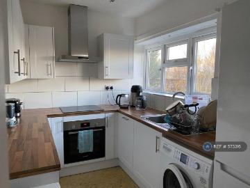 Solihull, West Midlands, Midlands - Equipped kitchen