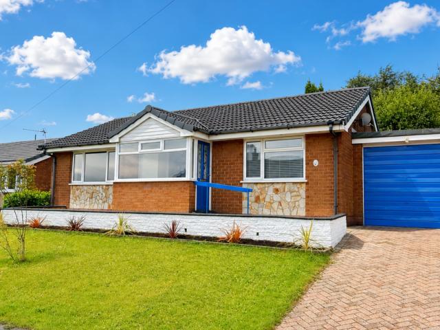 Mayfair Close, Dukinfield SK16 5HR Dukinfield