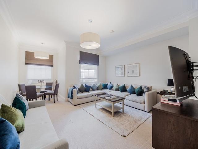 Mayfair W1K, 1 bed flat to rent, £11,208 pcm | PrimeLocation
