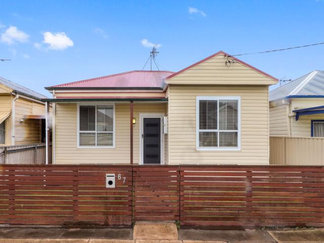 Mayfield, 67 Braye Street