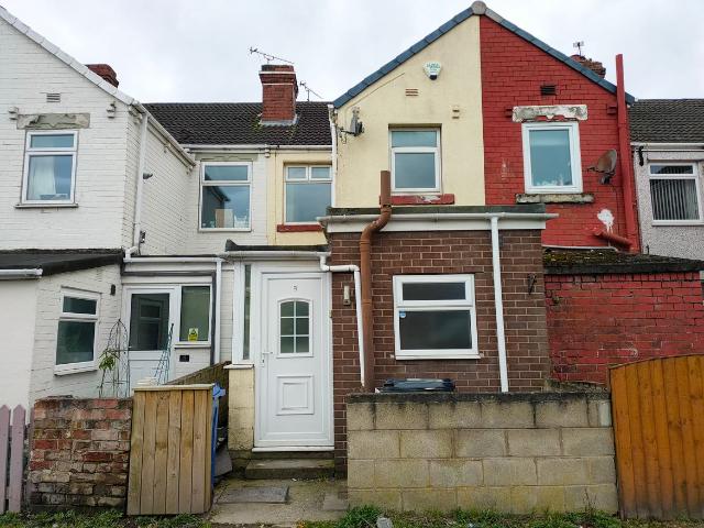Mayfield Terrace, Doncaster DN6, 2 bed terraced house to rent, £700 pcm | PrimeLocation