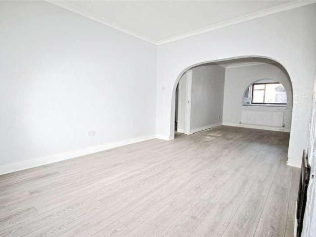 Mayfield Avenue, Chadwell Heath, RM6