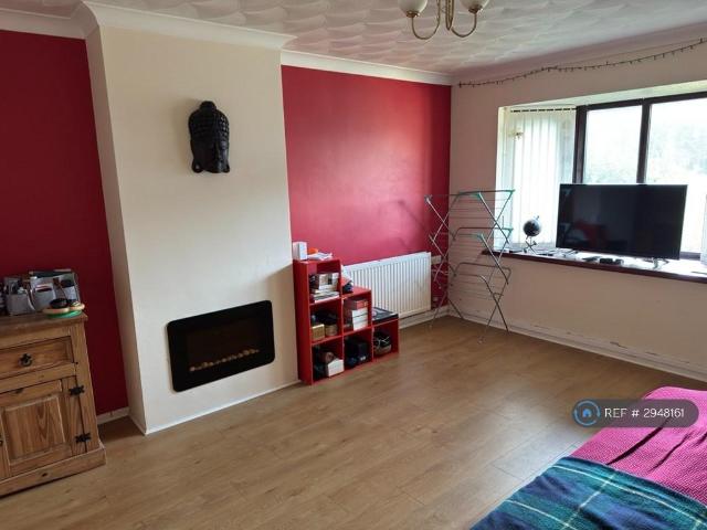 Mayfield Close, St Austell, PL25 3 bed detached house to rent £1,200 pcm £277 pw