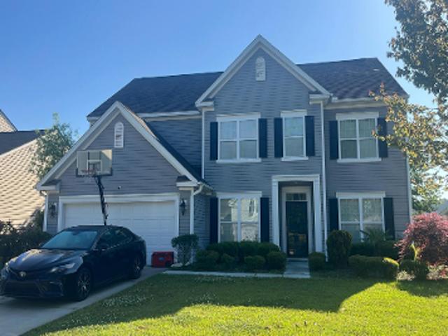 Mayfield Dr