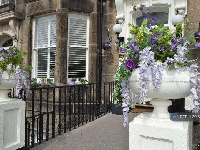 Mayfield Gardens, Edinburgh, EH9 1 bed in a house share to rent £920 pcm £212 pw