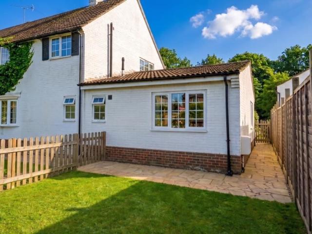 Mayford, Woking, Surrey GU22, 1 bed bungalow to rent, £1,290 pcm | PrimeLocation