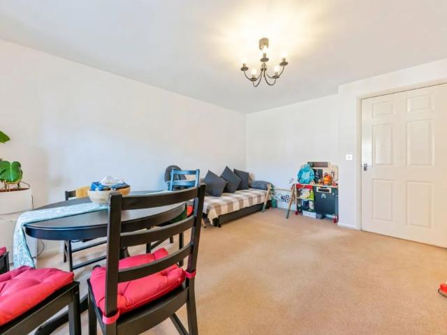 Mayflower Mews