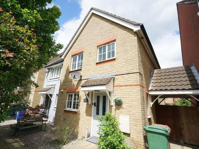 Mayflower Road, Chafford Hundred, Grays 3 bed terraced house to rent £2,100 pcm £485 pw