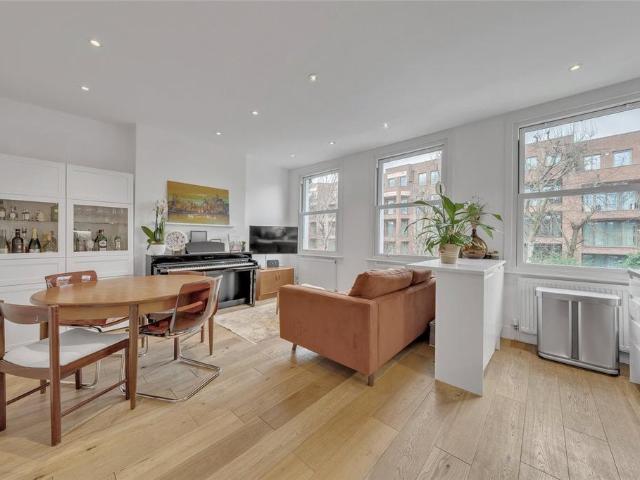 Maygrove Road, London, NW6 2 bed apartment to rent £3,000 pcm £692 pw