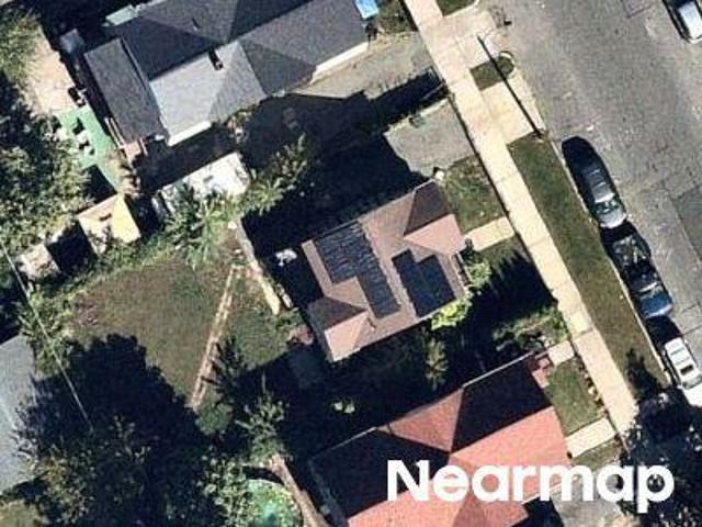 Maynard St