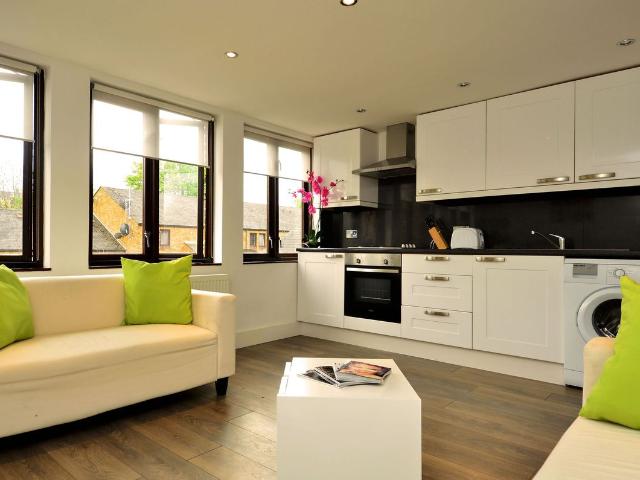 Maysoule Road, London SW11, 3 bed flat to rent, £3,750 pcm | PrimeLocation