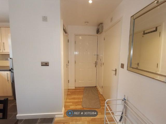 Mazurek Way, Swindon SN25, 1 bed flat to rent, £910 pcm | PrimeLocation