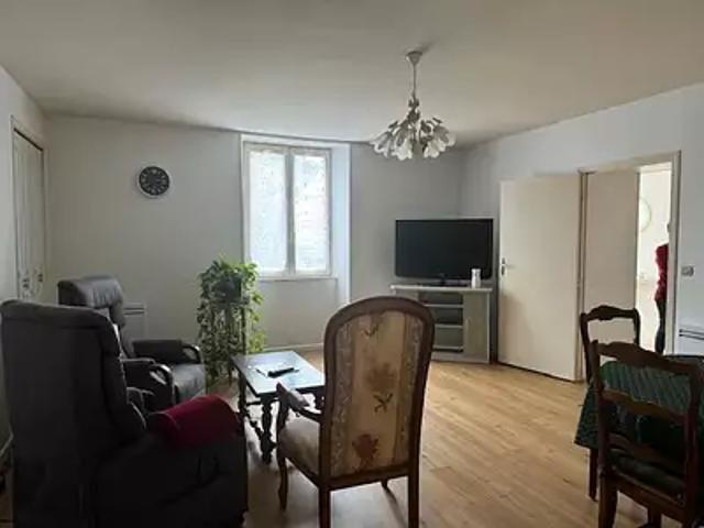 Mazamet 81200 Location appartement 3 pièces t3 cave balcon