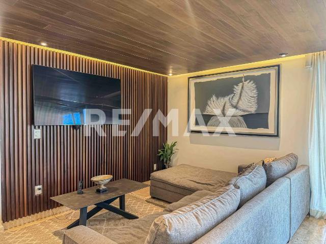 Mazatlán Condo de Lujo en Malecón frente al Mar