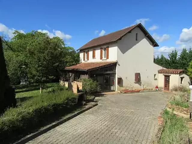 Mazeyrolles 24550 Achat / Vente maison 8 pièces t8