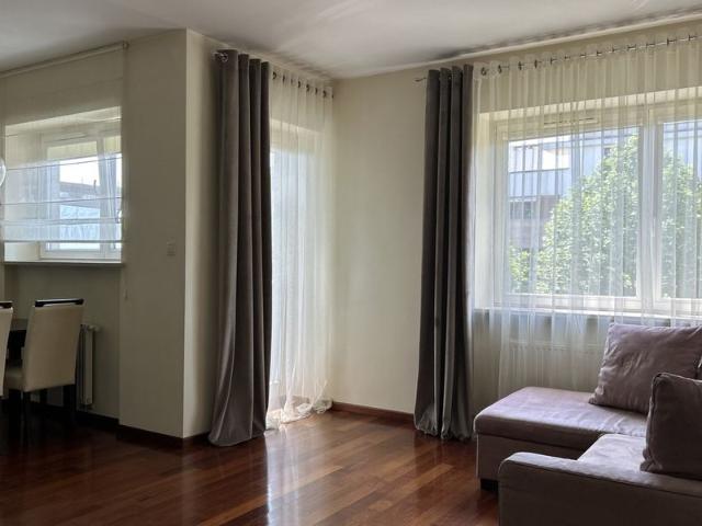mazowieckie, Warszawa, Wilanów, Błonia Wilanowskie, Sarmacka