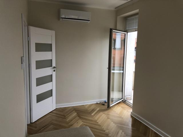 Mazowieckie, Warszawa, Śródmieście, Miodowa