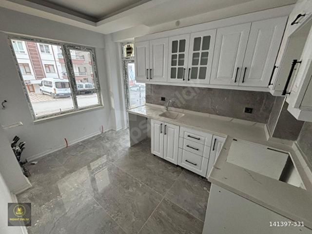 MBG'DEN CADDE VE OKULA YAKIN YÜKSEK GİRİŞ 3+1 SIFIR DAİRE