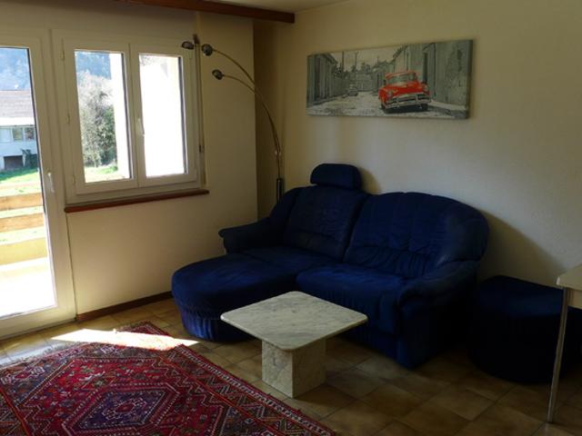 Mblierte 2 Zimmer Wohnung mit Garage