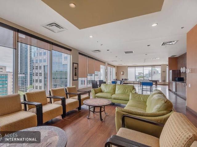 MC128 Apartment Centre Ville, Montreal