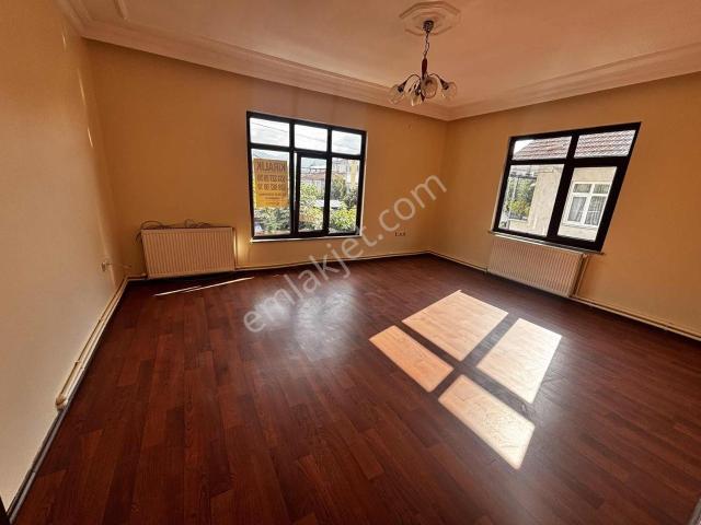 Mg Emlaktan Müstakıl Binada Kiralık 3+1 Daire Daire